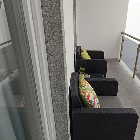 Garden House - Apartamento 203 Com Varanda